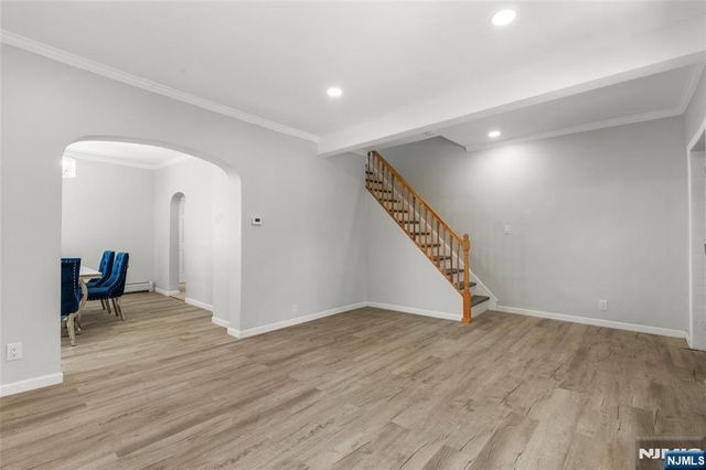 40 Teaneck, Ridgefield Park, NJ 07660