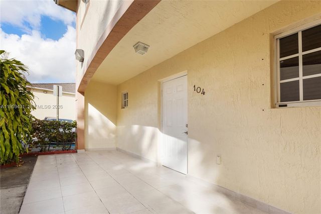 6765 NW 182nd St 104, Hialeah, FL 33015