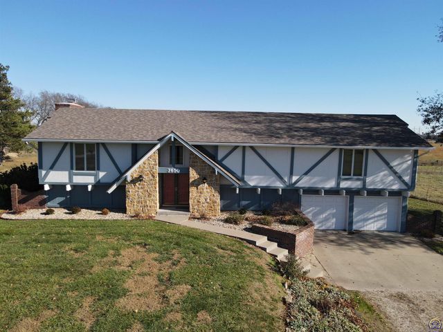3650 NW Menoken RD, Topeka, KS 66618