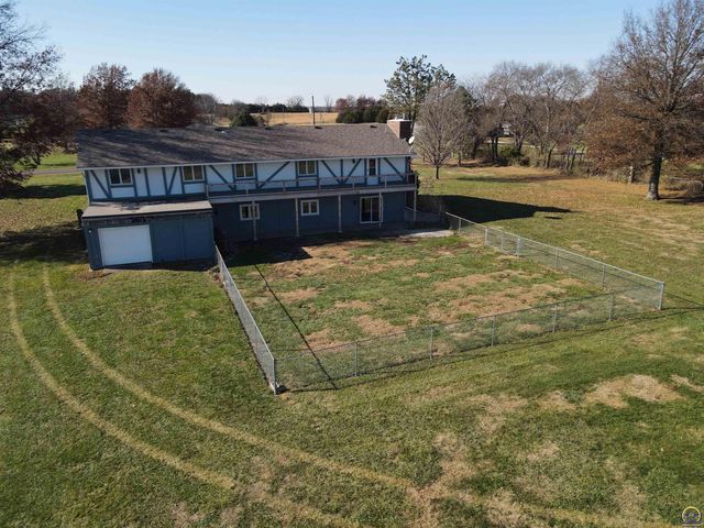 3650 NW Menoken RD, Topeka, KS 66618