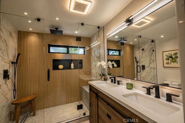 5710 Wilbur, Tarzana, CA 91356