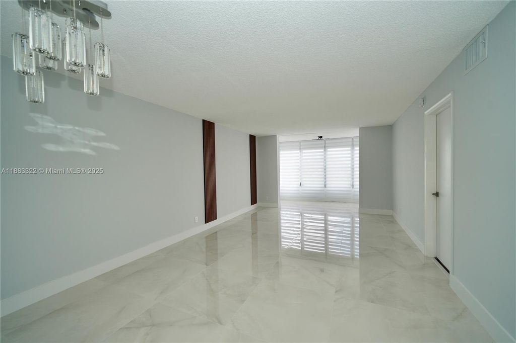 2551 Aragon Blvd 310, Sunrise, FL 33322