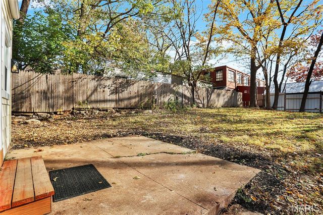 3718 Oxford Boulevard, St Louis, MO 63143