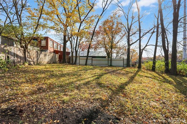 3718 Oxford Boulevard, St Louis, MO 63143