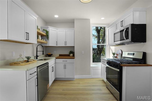 3718 Oxford Boulevard, St Louis, MO 63143