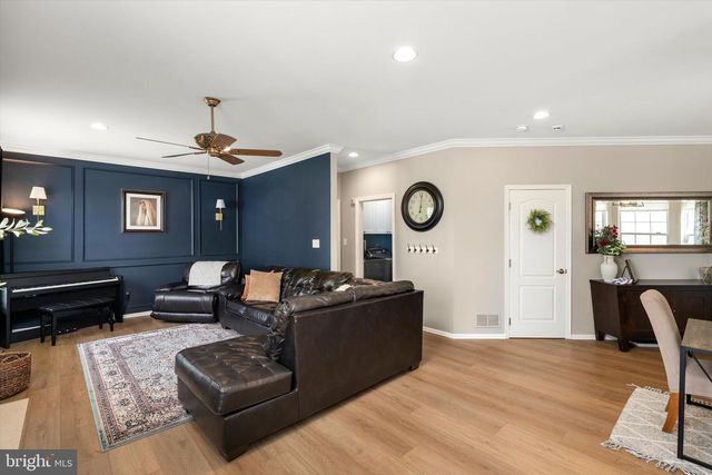 25 TANTUM CT, Bordentown, NJ 08505