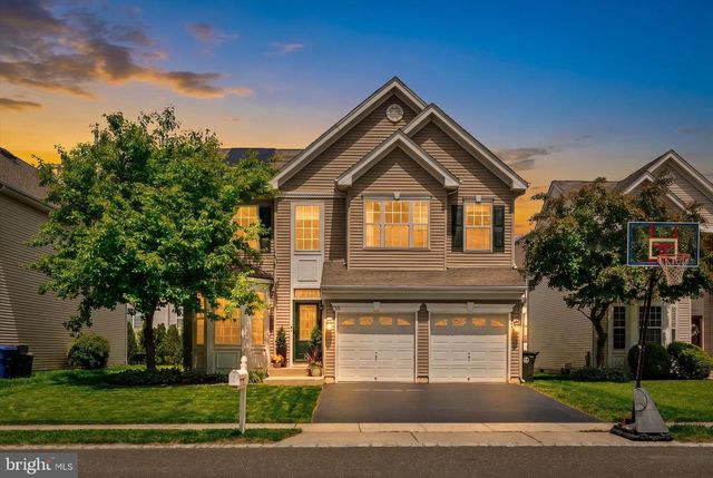 25 TANTUM CT, Bordentown, NJ 08505