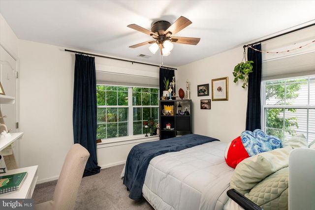 25 TANTUM CT, Bordentown, NJ 08505