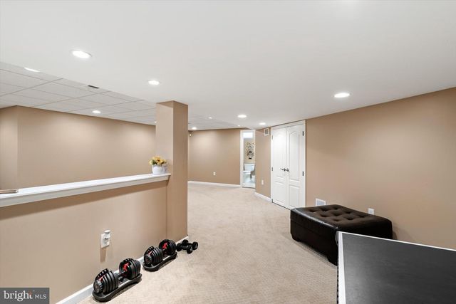 25 TANTUM CT, Bordentown, NJ 08505