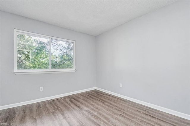 5613 Darby CLS, Portsmouth, VA 23703