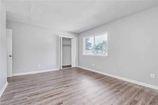 5613 Darby CLS, Portsmouth, VA 23703