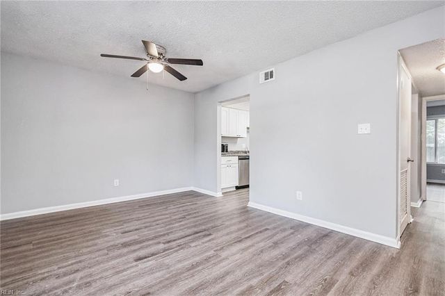 5613 Darby CLS, Portsmouth, VA 23703