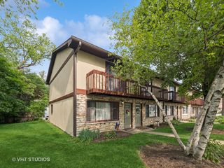 422 Lincoln Avenue A, Fox River Grove, IL 60021