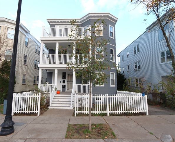 344-346 Hyde Park Ave 3, Boston, MA 02131