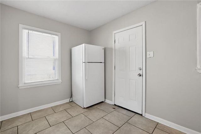 7409 WALROND Avenue, Kansas City, MO 64132