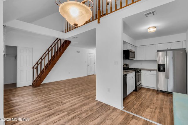1 Central Avenue 9, Atlantic Highlands, NJ 07716