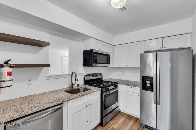 1 Central Avenue 9, Atlantic Highlands, NJ 07716