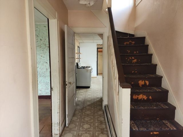 37 Franklin, Ludlow, MA 01056