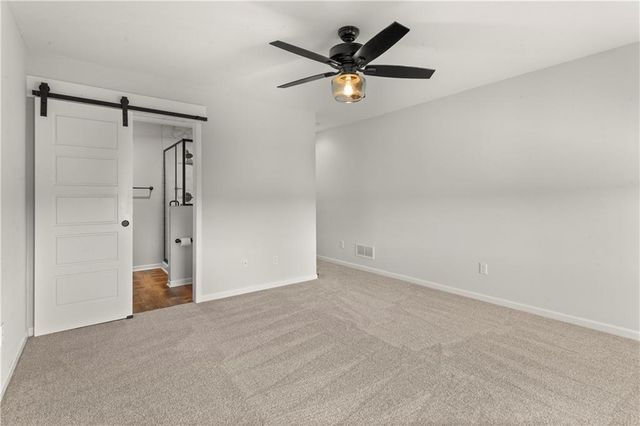 1121 S Minton Road A, Independence, MO 64056