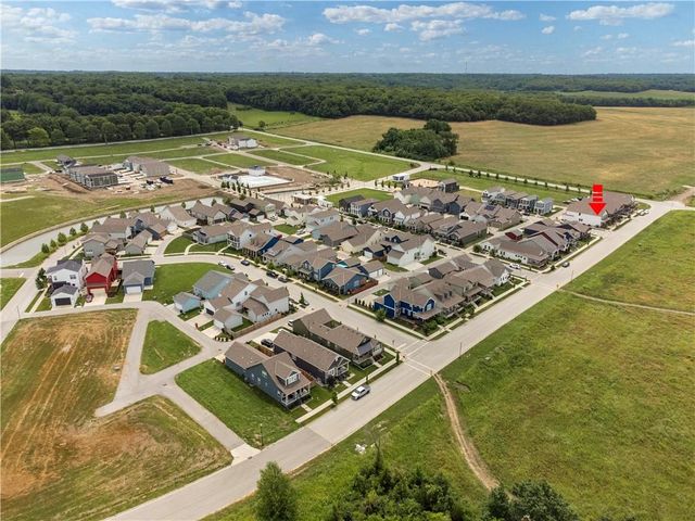1121 S Minton Road A, Independence, MO 64056