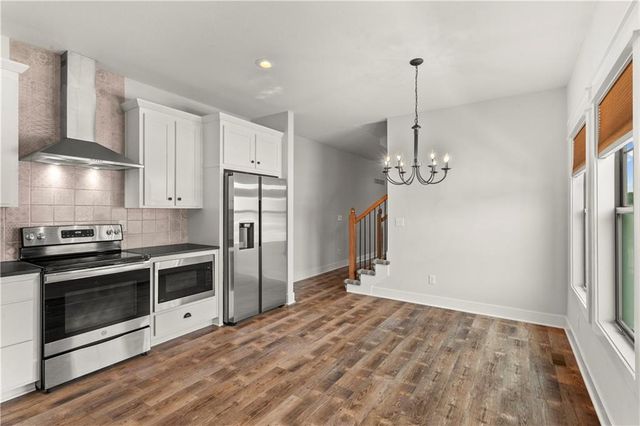 1121 S Minton Road A, Independence, MO 64056