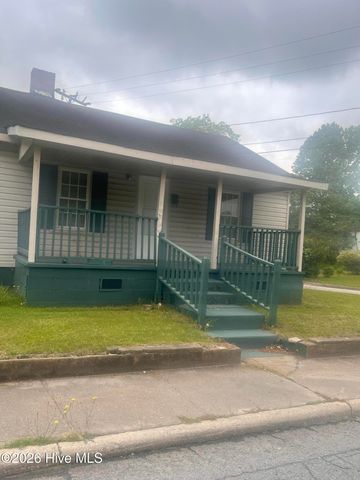 218 N Martin Luther King Jr Drive, Williamston, NC 27892