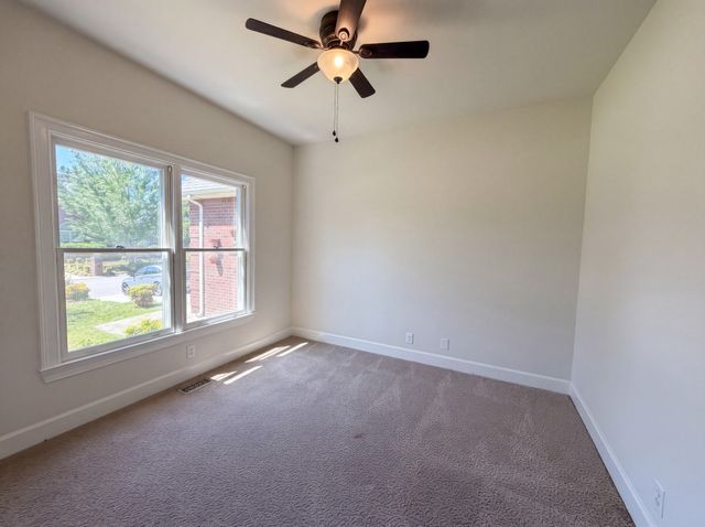 235 White Cloud Trl, Murfreesboro, TN 37127