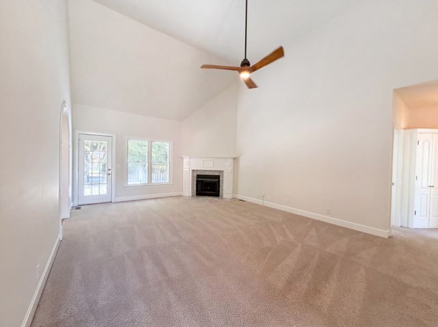 235 White Cloud Trl, Murfreesboro, TN 37127