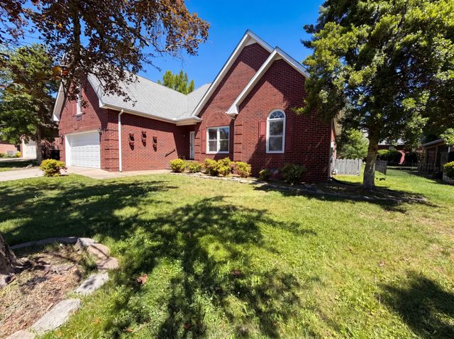 235 White Cloud Trl, Murfreesboro, TN 37127