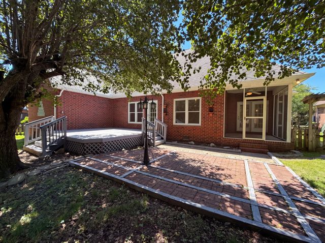 235 White Cloud Trl, Murfreesboro, TN 37127