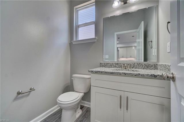 24 E Taylor AVE, Hampton, VA 23663