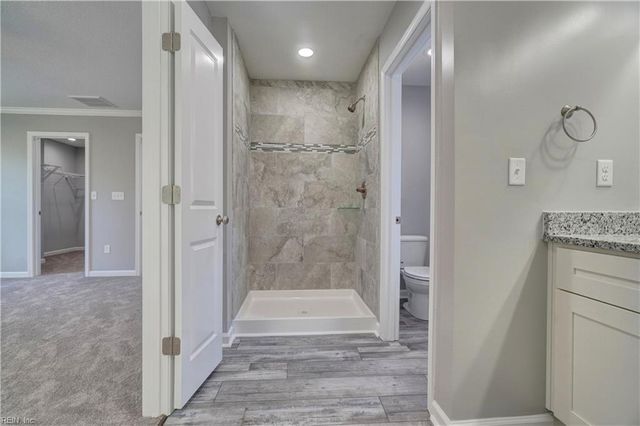 24 E Taylor AVE, Hampton, VA 23663
