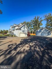 6709 S BENSON DR, Alexandria, VA 22306