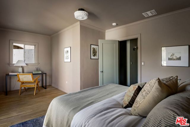 5436 Norwich Avenue, Los Angeles, CA 90032