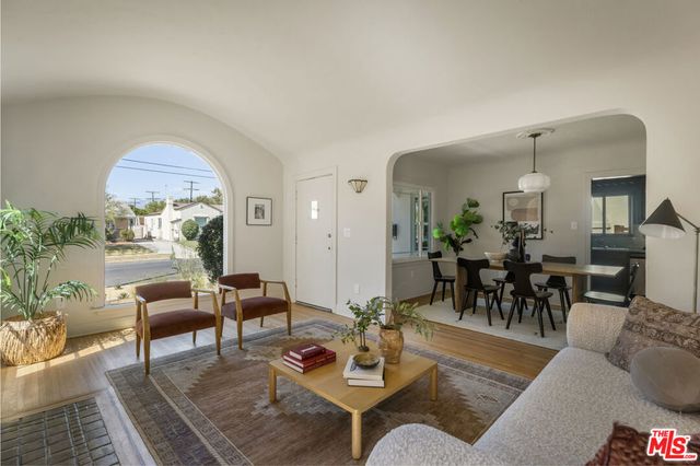 5436 Norwich Avenue, Los Angeles, CA 90032