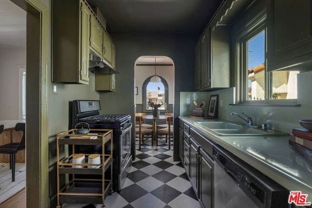 5436 Norwich Avenue, Los Angeles, CA 90032