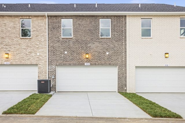 316 Lynwood Station Boulevard, Mount Juliet, TN 37122