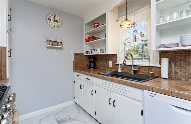 4081 Mount Read Boulevard, Greece, NY 14616