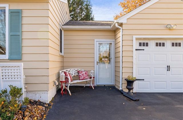 4081 Mount Read Boulevard, Greece, NY 14616