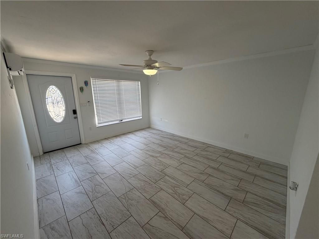 1781 Smugglers CV B, Naples, FL 34112