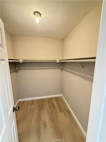 2720 W Segerstrom C, Santa Ana, CA 92704