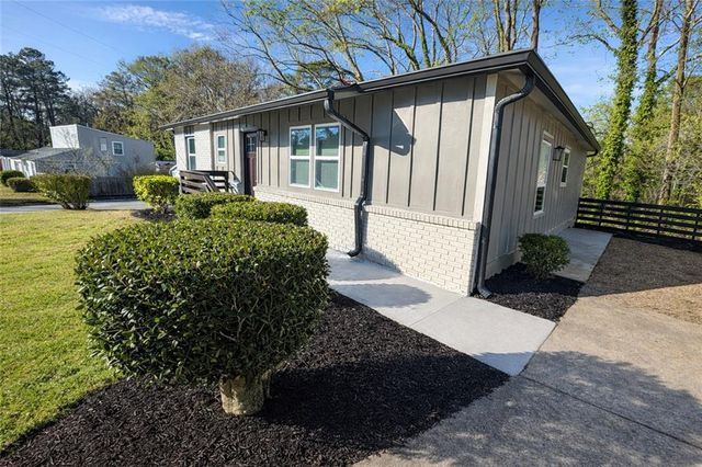 3687 Clovis Court, Atlanta, GA 30331