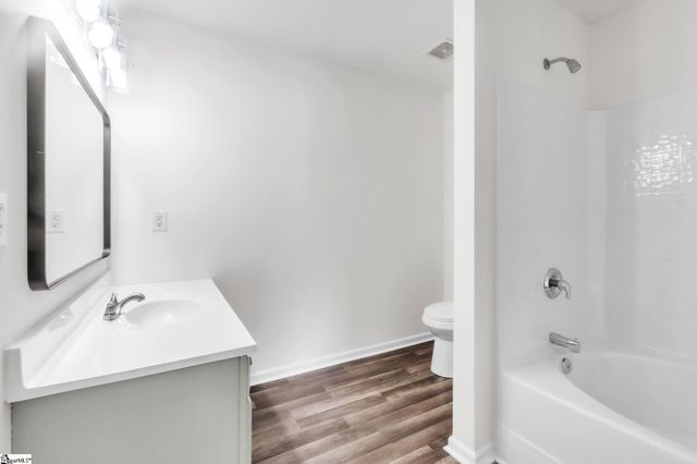 205 Riverbreeze Road, Greenville, SC 29611