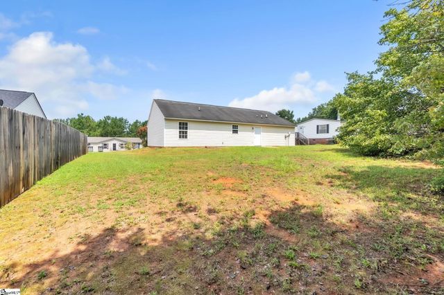 205 Riverbreeze Road, Greenville, SC 29611