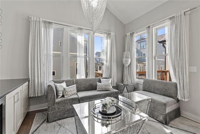 976 Memorial SE Walk, Atlanta, GA 30316