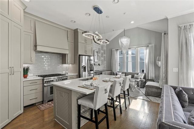 976 Memorial SE Walk, Atlanta, GA 30316