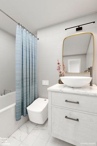 140 E 28th St Apt 10C, New York City, NY 10016