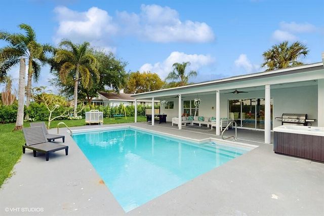 11647 Anhinga Drive, Wellington, FL 33414