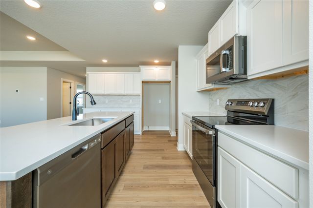 1617 NW Benjamin Drive, Ankeny, IA 50023