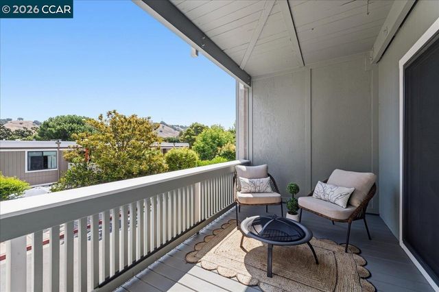 1150 Canyonwood Ct 4, Walnut Creek, CA 94595